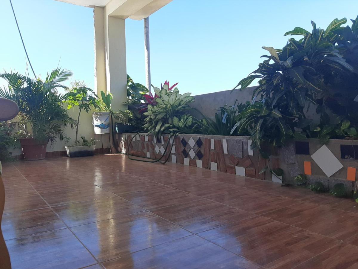 Hotel Hospedaje El Emperador Pucallpa Exterior foto