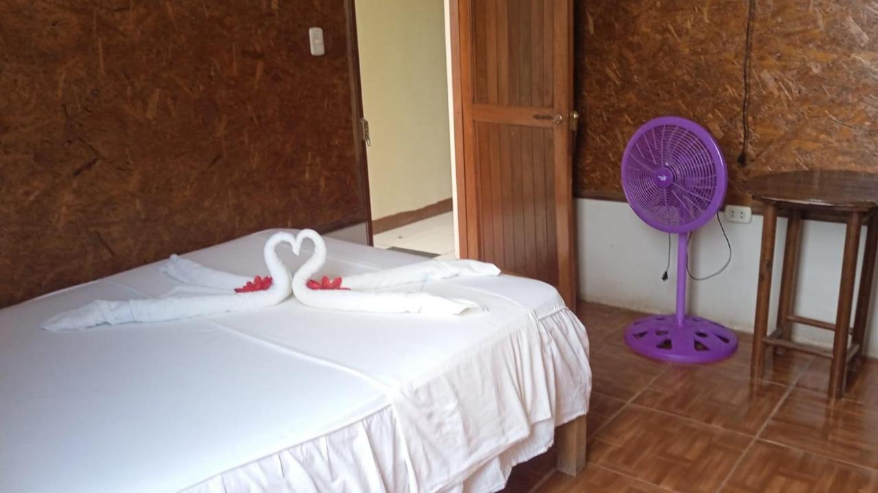 Hotel Hospedaje El Emperador Pucallpa Exterior foto