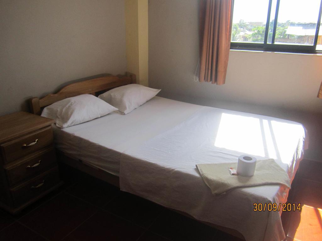 Hotel Hospedaje El Emperador Pucallpa Zimmer foto